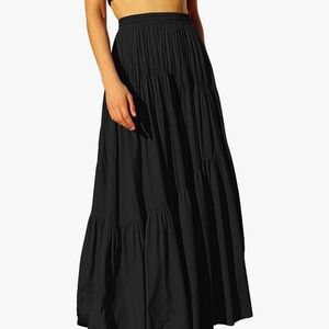 Black linen skirt size L